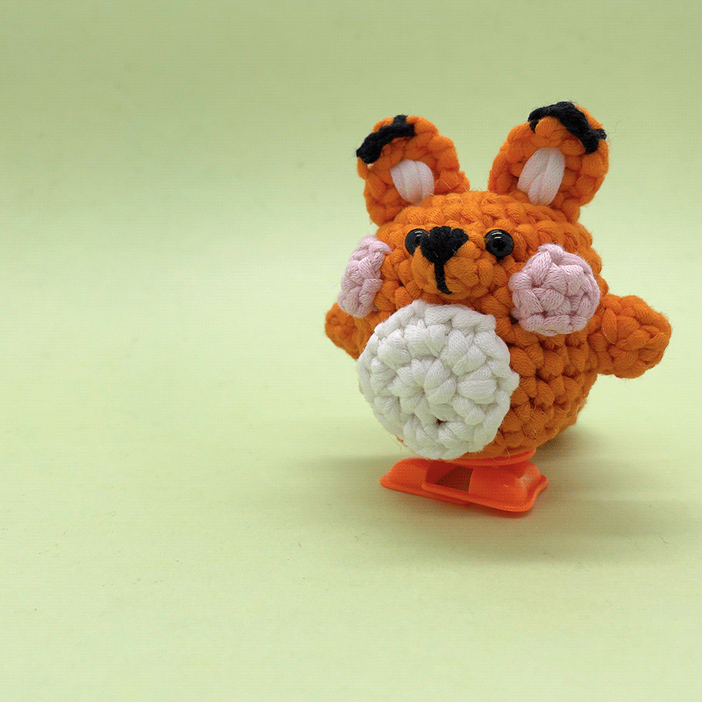 Can Walking Fox - Crochet Kit
