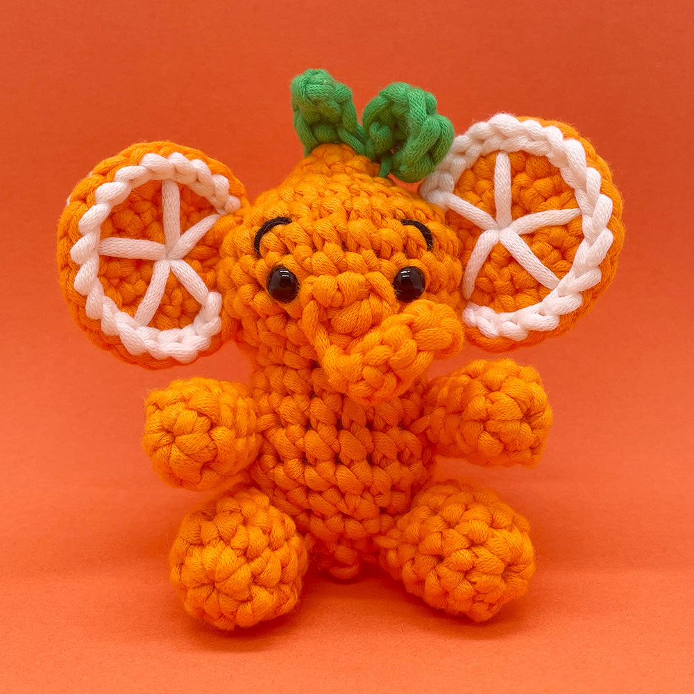 Elephant Couple- Crochet Kit