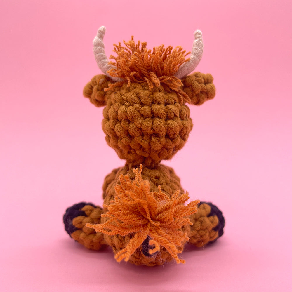 Little Highland Cow - Crochet Kit