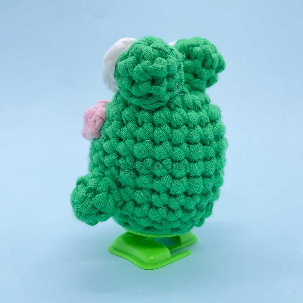 Can Walking Frog - Crochet Kit